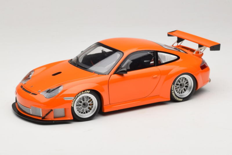 Porsche 911 996 GT3 RSR Oranssi ALMS 2004 Minichamps 1:18 100046402 Metalli