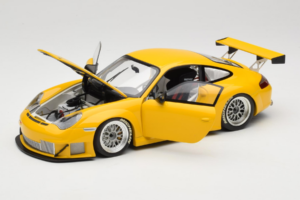 Porsche 911 996 GT3 RSR Yello ALMS 2004 Minichamps 1:18 100046401 Metalli — kuva 2 / 8