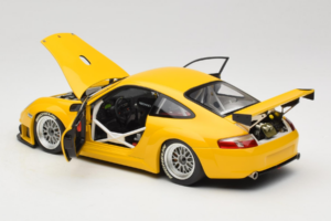 Porsche 911 996 GT3 RSR Yello ALMS 2004 Minichamps 1:18 100046401 Metalli — kuva 5 / 8