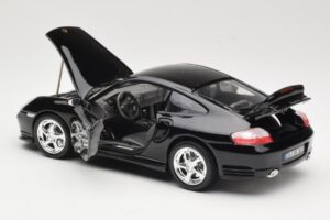 Porsche 911 996 Turbo Musta Bburago 1:18 18-12030 Metalli — kuva 5 / 8