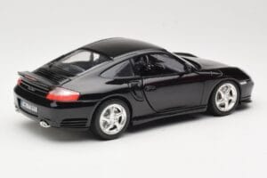 Porsche 911 996 Turbo Musta Bburago 1:18 3367 Metalli — kuva 3 / 8