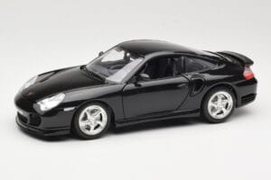 Porsche 911 996 Turbo Musta Bburago 1:18 3367 Metalli