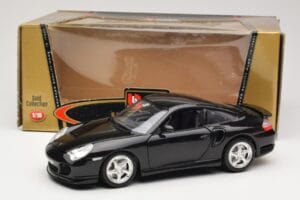 Porsche 911 996 Turbo Musta Bburago 1:18 3367 Metalli — kuva 8 / 8