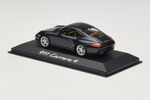 Porsche 911 997 Carrera 4 Dark Blue Metallic Minichamps 1:43 WAP02001518 Metalli — kuva 3 / 4
