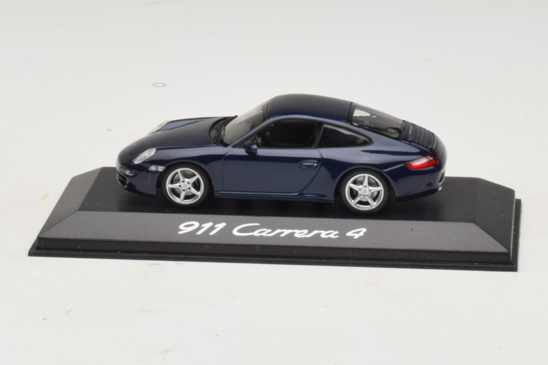 Porsche 911 997 Carrera 4 Dark Blue Metallic Minichamps 1:43 Porsche 911 997 Carrera 4 Dark Blue Metallic Minichamps 1:43 WAP02010016 Metalli