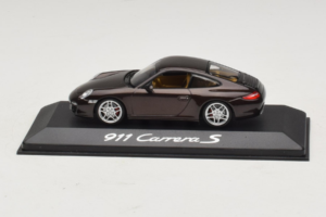 Porsche 911 997 Carrera S Brown Metallic Minichamps 1:43 WAP02001318 Metalli