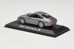 Porsche 911 997 Carrera S Grey Metallic Minichamps 1:43 WAP02011615-P1 Metalli — kuva 3 / 4