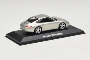 Porsche 911 997 Carrera Silver Metallic Minichamps 1:43 WAP02011515 Metalli — kuva 3 / 5