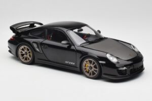 Porsche 911 997 GT2 RS Musta & Hopea Vanteet Minichamps 1:18 100069401 Metalli — kuva 6 / 8