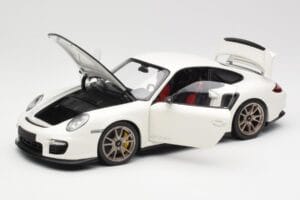 Porsche 911 997 GT2 RS Valkoinen Minichamps 1:18 100069400 Metalli — kuva 2 / 8