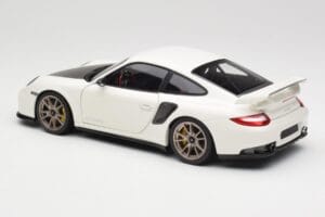 Porsche 911 997 GT2 RS Valkoinen Minichamps 1:18 100069400 Metalli — kuva 7 / 8
