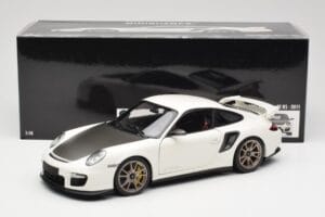 Porsche 911 997 GT2 RS Valkoinen Minichamps 1:18 100069400 Metalli — kuva 8 / 8