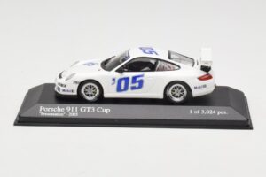 Porsche 911 997 GT3 Cup #5 Presentation 2005 Minichamps 1:43 400056400 Metalli