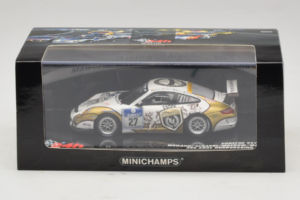Porsche 911 997 GT3 Cup #27 24 Hours of Nurburgring 2010 Minichamps 1:43 437106727 Metalli — kuva 4 / 4