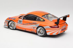 Porsche 911 997 GT3 R #88 Porsche Consulting 2005 AUTOart 1:18 77821 Metalli — kuva 7 / 8