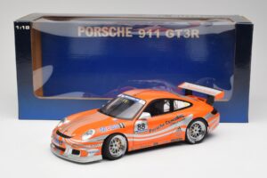 Porsche 911 997 GT3 R #88 Porsche Consulting 2005 AUTOart 1:18 77821 Metalli — kuva 8 / 8