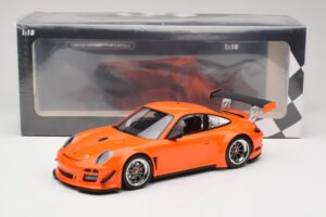 Porsche 911 997 GT3 R Street Oranssi Minichamps 1:18 151108901 Metalli — kuva 6 / 6