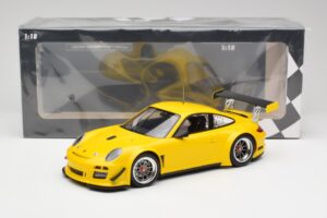 Porsche 911 997 GT3 R Street Racing Keltainen Minichamps 1:18 151108902 Metalli — kuva 6 / 6