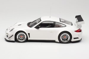 Porsche 911 997 GT3 R Street Valkoinen Minichamps 1:18 151108900 Metalli — kuva 3 / 6