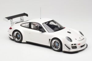 Porsche 911 997 GT3 R Street Valkoinen Minichamps 1:18 151108900 Metalli — kuva 4 / 6