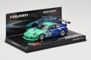 Porsche 911 997 GT3 R #44 Team Falken S. Henzler / P. Dumbreck / M. Ragginger / S. Asch 24 Hours Nurburgring 2011 Minichamps  — kuva 2 / 4