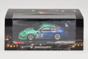 Porsche 911 997 GT3 R #44 Team Falken S. Henzler / P. Dumbreck / M. Ragginger / S. Asch 24 Hours Nurburgring 2011 Minichamps  — kuva 4 / 4