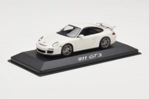 Porsche 911 997 GT3 Valkoinen Minichamps 1:43 WAP0202080C Metalli — kuva 2 / 4