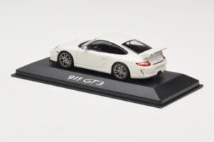 Porsche 911 997 GT3 Valkoinen Minichamps 1:43 WAP0202080C Metalli — kuva 3 / 4