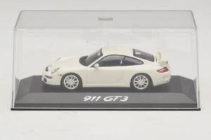 Porsche 911 997 GT3 Valkoinen Minichamps 1:43 WAP02012016 Metalli — kuva 4 / 5