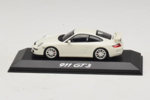 Porsche 911 997 GT3 Valkoinen Minichamps 1:43 WAP02012016 Metalli