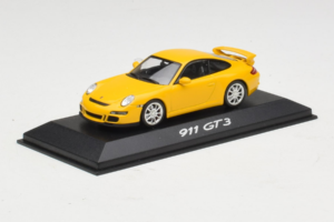 Porsche 911 997 GT3 Keltainen Minichamps 1:43 WAP02012116 Metalli — kuva 2 / 4