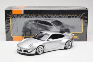 Porsche 911 997 RWB Abu Dhabi IXO 1:18 18CMC166 Metalli — kuva 6 / 6