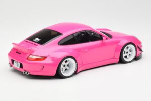 Porsche 911 997 RWB Vaaleanpunainen IXO 1:18 18CMC167 Metalli — kuva 2 / 5