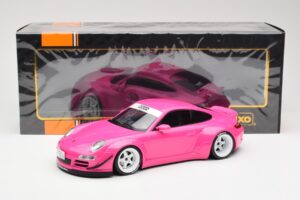Porsche 911 997 RWB Vaaleanpunainen IXO 1:18 18CMC167 Metalli — kuva 5 / 5