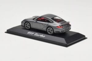 Porsche 911 997 Turbo Anthracite Grey Minichamps 1:43 WAP0200010A Metalli — kuva 3 / 4