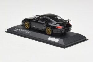 Porsche 911 997.2 GT2 RS Musta Kultaisilla Vanteilla Minichamps 1:43 400069402 Metalli — kuva 3 / 4
