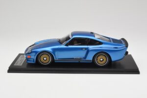 Porsche 911 930 Almeras Biturbo 3.3 Sininen Kess 1:18 KE18005A Hartsi — kuva 3 / 6