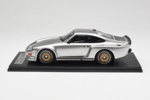 Porsche 911 930 Almeras Biturbo 3.3 Hopea Kess 1:18 KE18005B Hartsi — kuva 3 / 6
