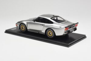 Porsche 911 930 Almeras Biturbo 3.3 Hopea Kess 1:18 KE18005B Hartsi — kuva 5 / 6