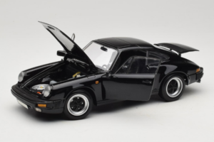 Porsche 911 Carrera 3.2 Musta Minichamps 1:18 100063060-R1 Metalli — kuva 2 / 8
