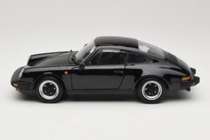 Porsche 911 Carrera 3.2 Musta Minichamps 1:18 100063060-R1 Metalli — kuva 4 / 8
