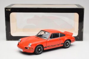 Porsche 911 Carrera RS 2.7 Oranssi & Mustat Raidat AUTOart 1:18 78054 Metalli — kuva 8 / 8