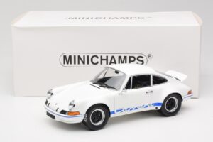 Porsche 911 Carrera RSR Group 4 GT Valkoinen & Sininen 1973 Minichamps 1:18 107065020 Metalli — kuva 6 / 6