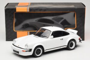 Porsche 911 SC GT Race Version IXO 1:18 18CMC007 Metalli — kuva 6 / 6