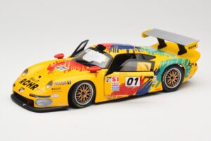 Porsche 911 GT1 #1 D. Rohr / R. Pilgrim / A. McNish 1997 UT Models 1:18 39724 Metalli — kuva 2 / 8