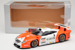 Porsche 911 GT1 Marlboro #17 E. Collard / M. Baldi FIA GT Championship 1997 UT Models 1:18 39722 Metalli — kuva 8 / 8