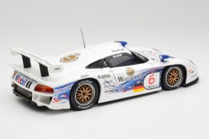 Porsche 911 GT1 #6 T. Boutsen / H-J. Stuck 1997 UT Models 1:18 39720 Metalli — kuva 3 / 8