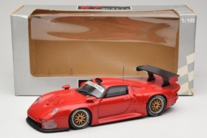 Porsche 911 GT1 Concept Punainen UT Models 1:18 180966625-R1 Metalli — kuva 8 / 8