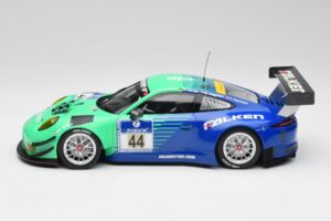 Porsche 911 GT3 R #44 Falken Motorsport W. Henzler / P. Dumbreck NBR 2016 Minichamps 1:18 155166044 Metalli — kuva 3 / 6