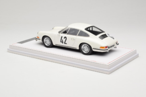 Porsche 911 S #42 R. Buchet / H. Linge Auguste Veuillet 24 Hours of Le Mans Class Winner 1967 IVY 1:18 REMC006 Hartsi — kuva 5 / 6